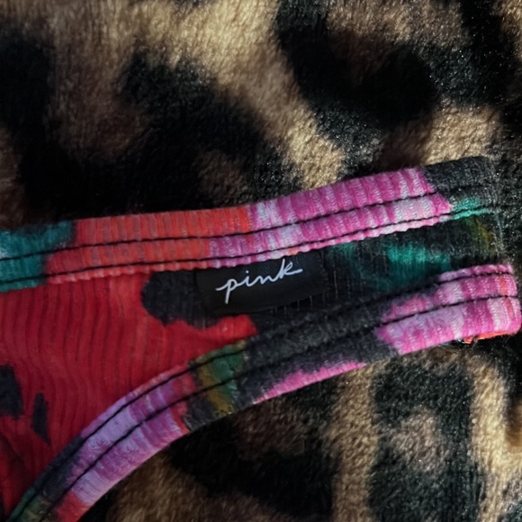 VS PINK panties size XS NWT - Picture 2 of 4